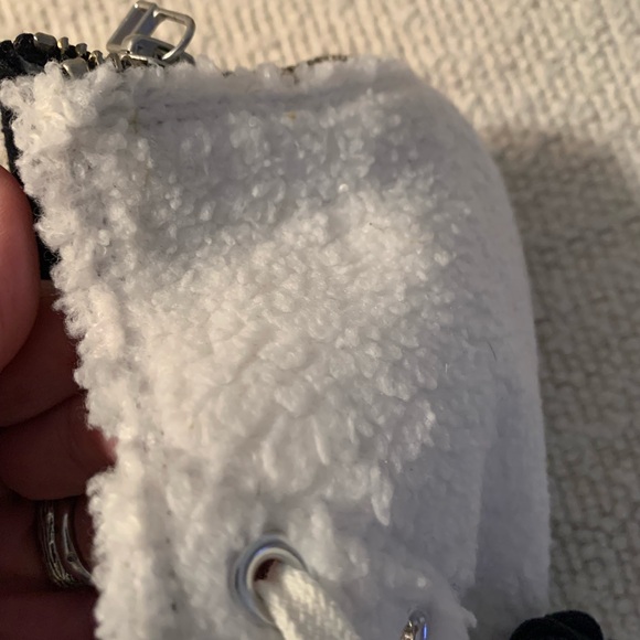 Converse Funky White/Black Chuck Taylor Sneakers💕👟 - Picture 8 of 10